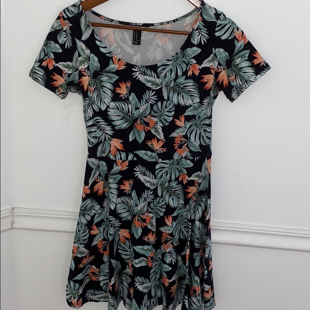 Floral forever 21 dress
